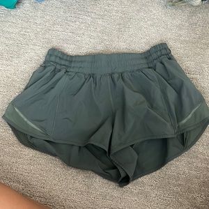hotty hots size 10